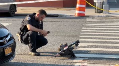 Nyc Hit And Run 20 Year Old Man Riding Electric Scooter Struck By