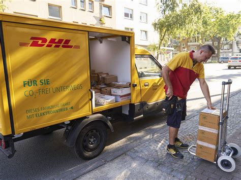 Einzigartig: DHL verbindet zwei Paketzentren per Tunnel