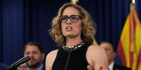 Crypto Cash Powering Kyrsten Sinema’s Reelection Campaign