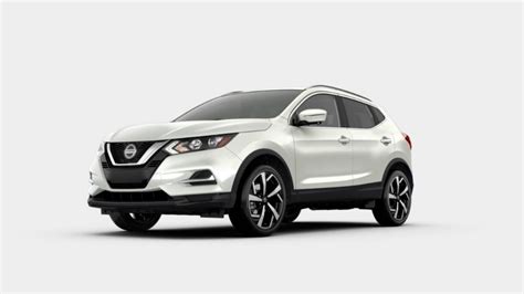 Guide to 2020 Nissan Rogue Sport Interior and Exterior Color Options