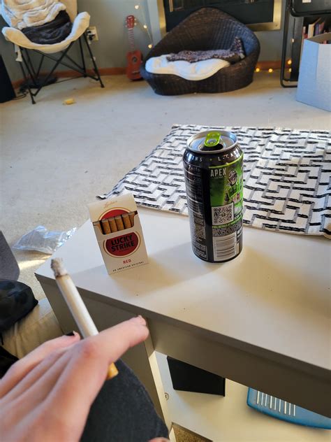 Just put my cat down : r/Cigarettes