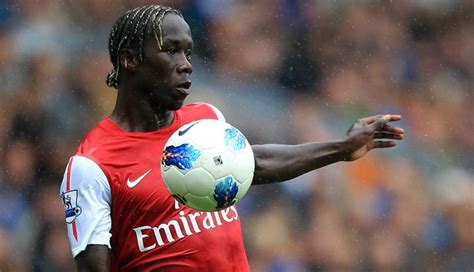 Sagna weighing up options following interest from Liverpool | Gooner Talk