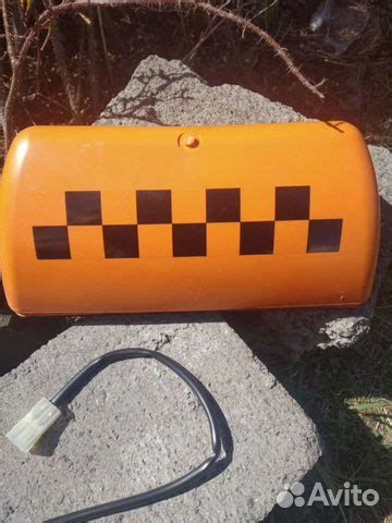 Знак такси на магнитах на крышу купить в Екатеринбурге | Авито