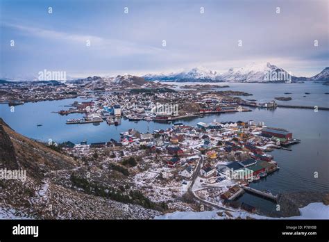 Lofoten fishing village hi-res stock photography and images - Alamy