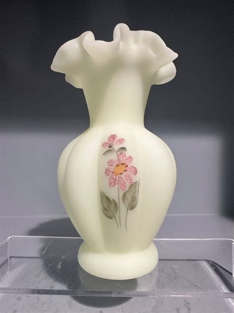 Fenton Custard Glass Vase Etsy