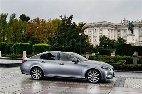 Lexus GS 300h 2014 un nuevo híbrido ya a la venta