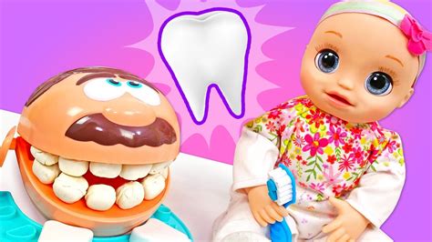 La Bambola Baby Alive Impara Come Lavarsi I Denti Come Giocare Con Il