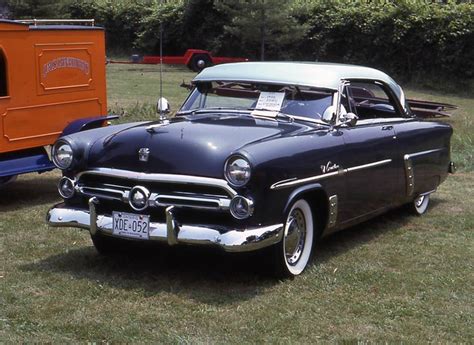 1952 Ford Crestline V 8 Victoria Hardtop A Photo On Flickriver