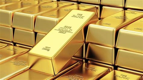 Gold Prices Surge By Rs 300 Reaching Rs 219 600 Per Tola Gold Prices