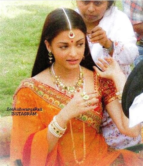 Pin By Amila Banda On Aishwarya Rai In 2024 Jodhaa Akbar Vintage