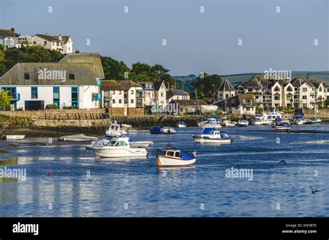 town quay the kingsbridge estuary kingsbridge town devon england uk ...