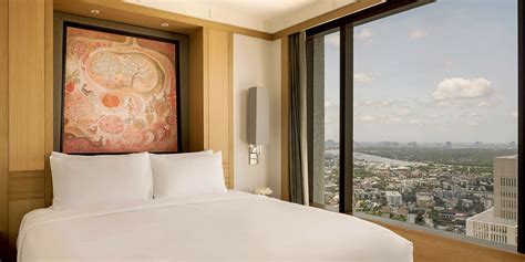 hotel banyan tree bangkok booking info