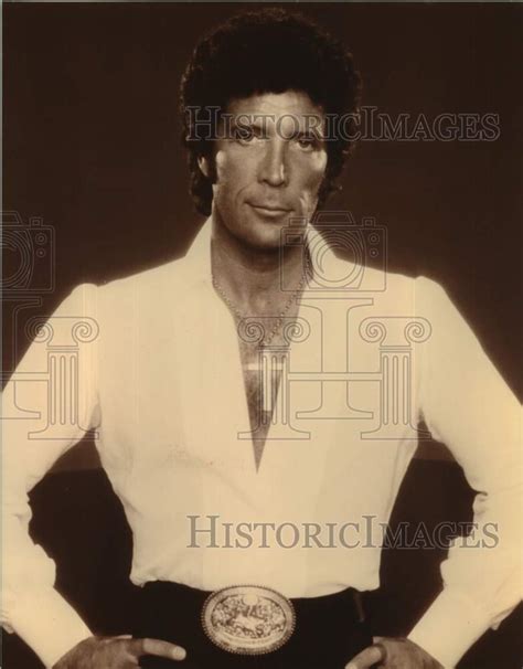 1982 Press Photo Singer Tom Jones Nop46561 Historic Images