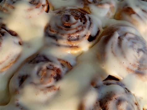 Cinnamon Rolls role pužići s cimetom Coolinarika