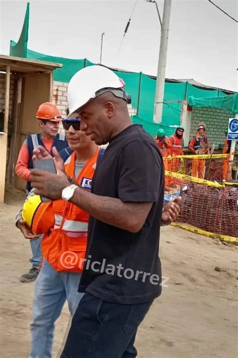 Jefferson Farfán Habría Invertido En Centro Comercial ‘power Center Km40′ Todo Lo Que Se Sabe