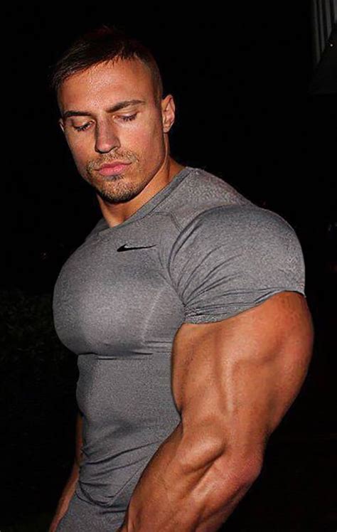 Good Ole Muscle Muscle Men Tight Shirt Muscle Hunks