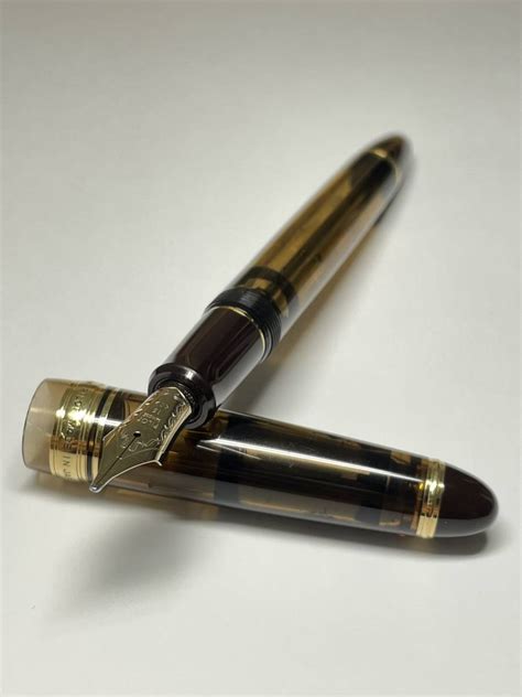 【傷や汚れあり】pilot パイロット Custom 823 ブラウン 14k 585 15号 プランジャー式 万年筆 ！の落札情報詳細