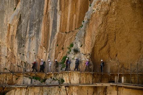 How to hike Caminito del Rey with kids - Journey of a Nomadic Family