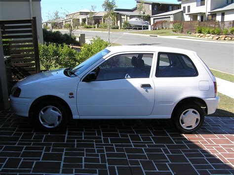 Toyota Starlet Toyota Starletwhite0