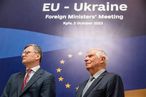 Eu Au Enminister Gemeinsam In Der Ukraine Brf Nachrichten