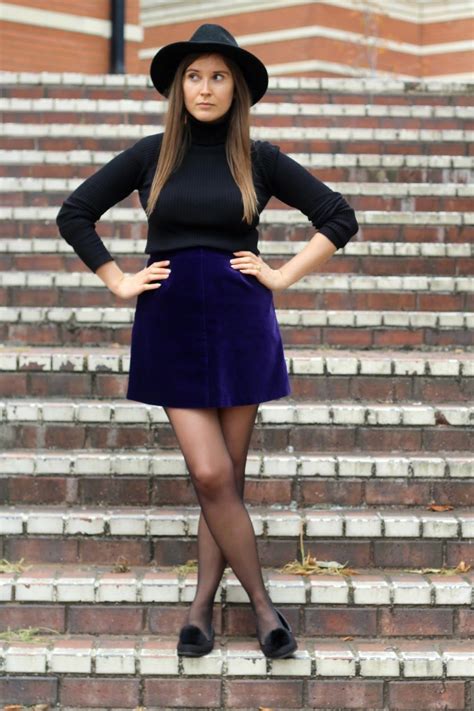 I Wish I Could Wink Ootd Deep Purple Vintage Skirt Vintage Shoes