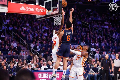 Knicks on the Court: December 7 vs. Hawks Photo Gallery | NBA.com