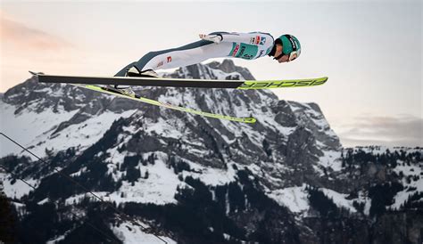 Skispringen Übertragung 2 Einzelspringen in Engelberg heute live im