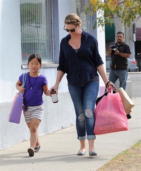 katherine-heigl-family-day-out6 | Celeb Baby Laundry