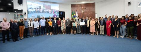 Reitor da Uece recebe homenagem da Câmara Municipal de Fortaleza