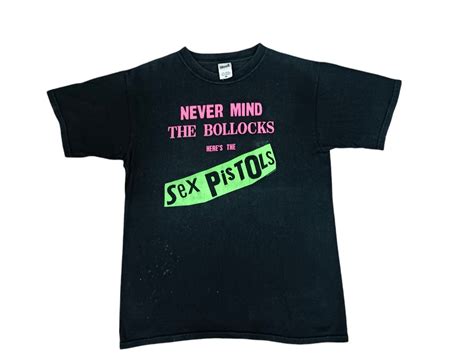 SEX PISTOLS Vintage Men S Fashion Activewear On Carousell