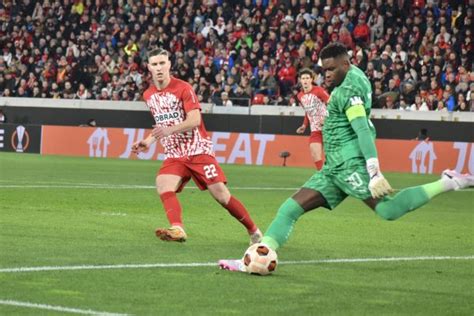 Rc Lens Brest Brice Samba Est Votre Homme Du Match Lensois