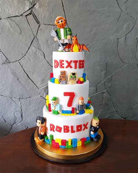 27 Best Roblox Cake Ideas For Boys And Girls These Are Pretty Cool