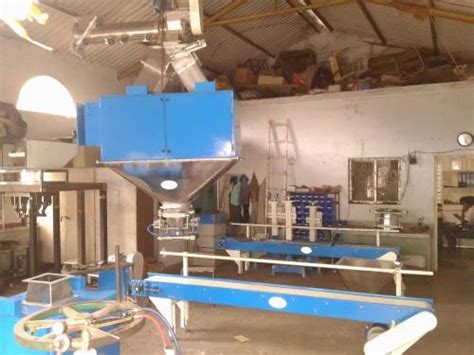 V Ac V Ac Hz Semi Automatic Gross Type Bag Filling Machine