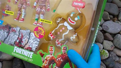 Fortnite Fridays Gingerbread Set By Jazwares Ginger Gunner Merry