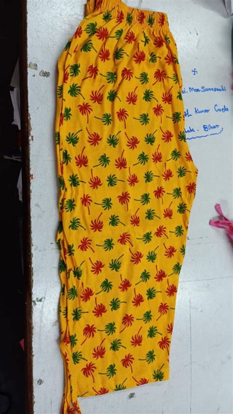 Hosiery Ladies Capri 160 Gsm Size Large At Rs 60 Piece In Tiruppur