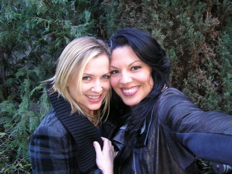 Isawyourshow Vent Calzona