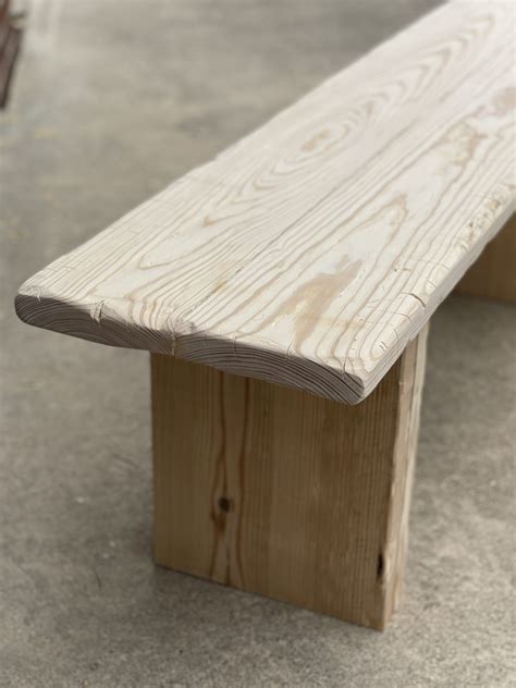 How To Build An Easy DIY Rustic Bench - Shelley Bates Home