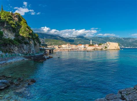 Sikt Av Den Gamla Staden Av Budva Redaktionell Foto Bild Av Panorama