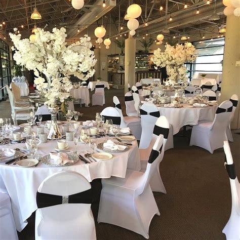 Elegant White Silver And Black Wedding Elegant Wedding Ideas