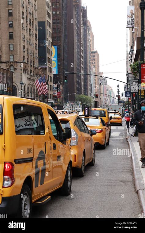 Street view in New York City Stock Photo - Alamy