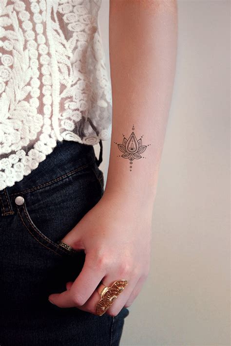 Lotus tijdelijke tattoo / boho tattoo / boho tattoo / boho - Etsy Nederland