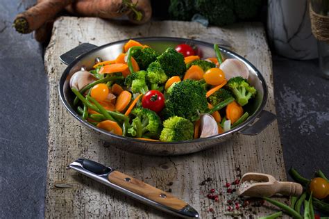 Poêlée de carottes brocolis et haricots verts