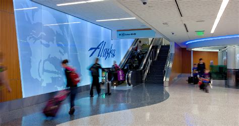 LAX Alaska Airlines Terminal 6 Renovation - Hensel Phelps