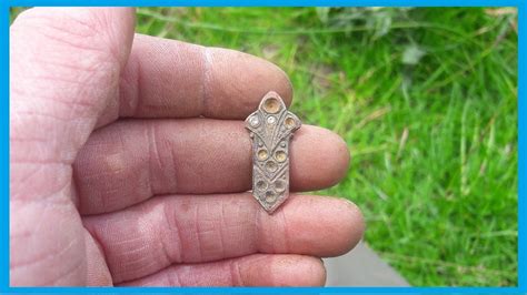 Metal Detecting Ancient Buckle And Pendant Youtube