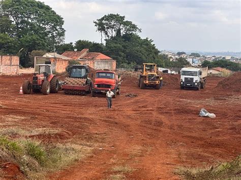 Começam as obras da construção do Supermercado BH no bairro Vila Garcia