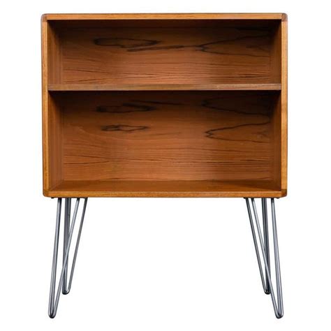 Unison Vinyl Record Storage Stand In Natural Walnut Vinyl Record