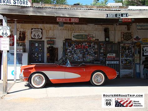 Route 66 Corvettes, murals and Corvettes on TV series