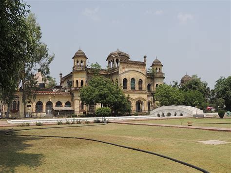 Music flows here...Bhatkhande University | Lajawaab Lucknow