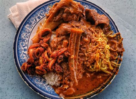 capati corner kedai makanan  minuman cik rose