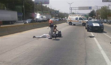 Pareja de motociclistas muere en trágico accidente